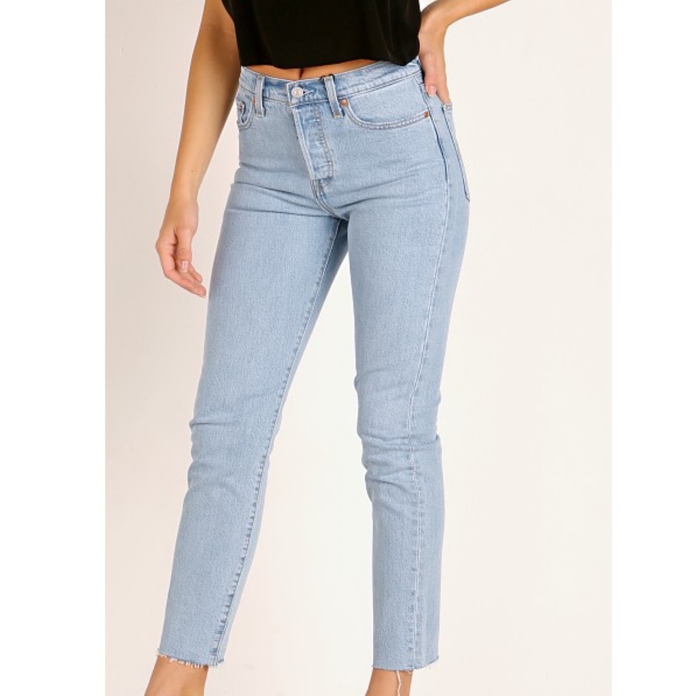 NWT Levi's Wedgie Icon Fit Jeans in Tango Talks - Picture 6 of 9